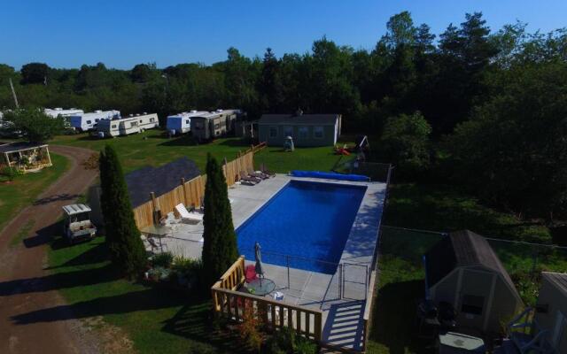 Orchard Queen Motel & RV Park