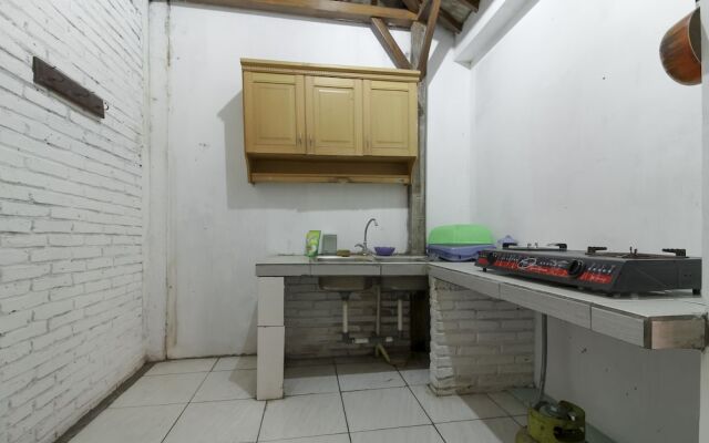 RedDoorz near Anggajaya Condongcatur