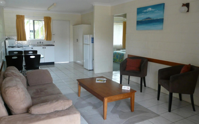 Oasis Inn Cairns