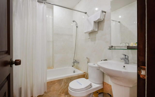 Lucky Star Hotel 146 Nguyen Trai