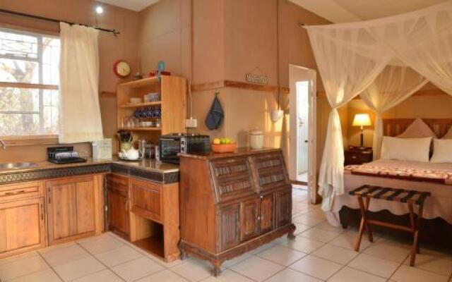 Muchenje Campsite  Cottages