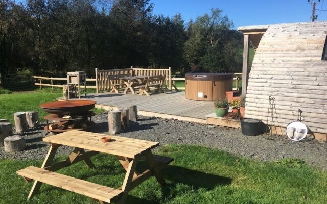 Brynllwyd Glamping