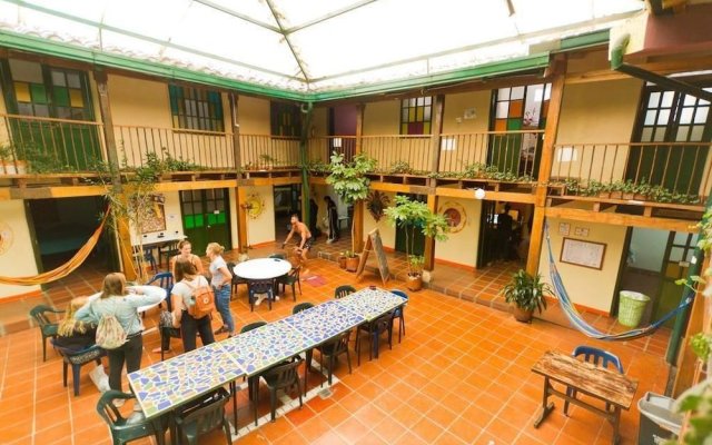 Hostal Fátima - Hostel
