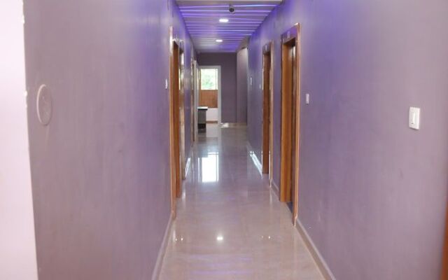 Hotel Akshat Residency
