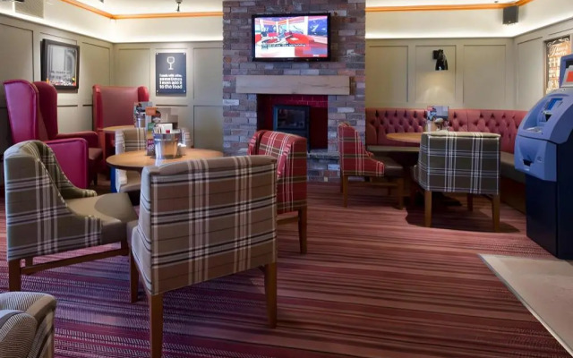 Premier Inn Coventry East (M6,Jct2)