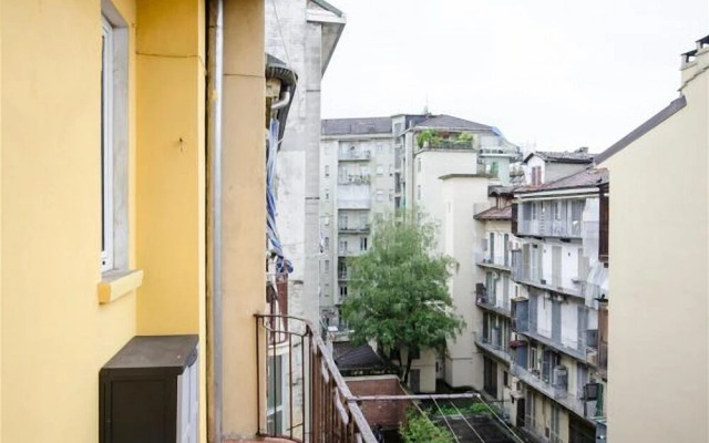 Crocetta & Porta Nuova Flat