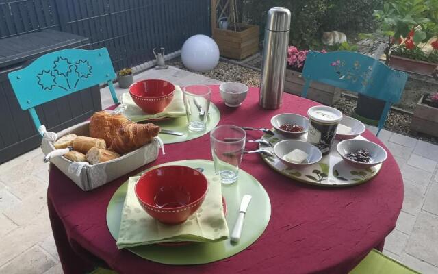 Les Eléphants Bleus