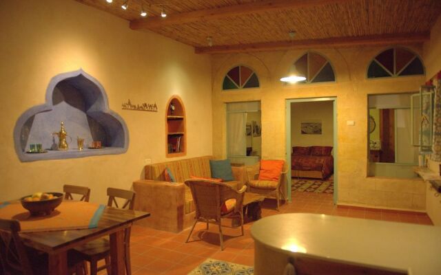 The Well Guesthouses - Home in the Old City