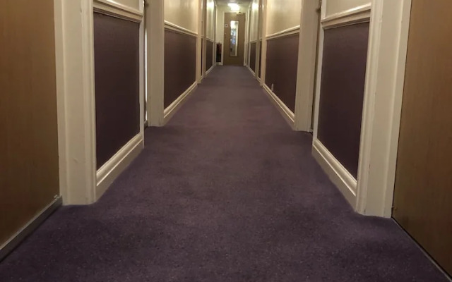 Purple Roomz Preston South