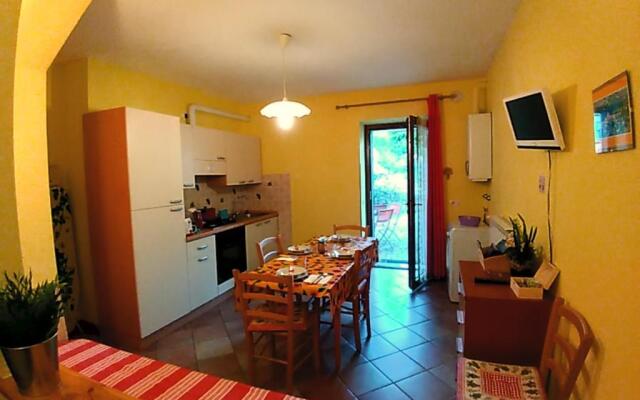 Ulivi Sul Garda Garden by Gardadomusmea