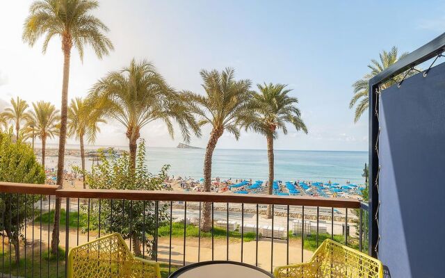H10 Porto Poniente Hotel