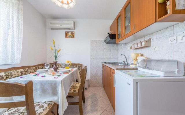 Apartments Kostović 1943