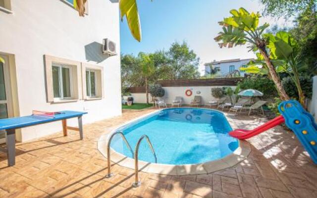 Konnos Beach Villa 1