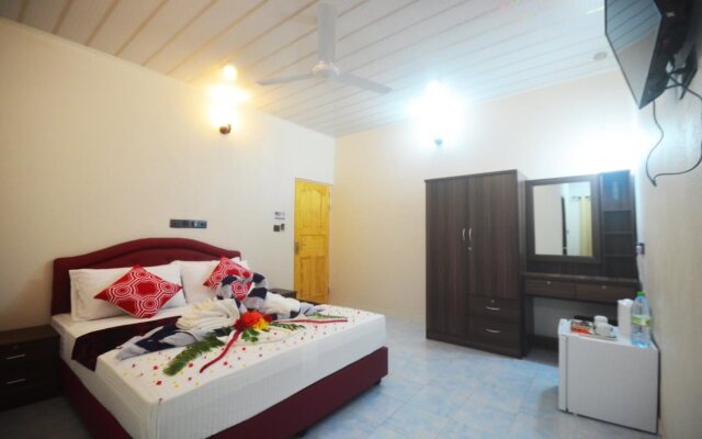 Evila Inn - Thoddoo