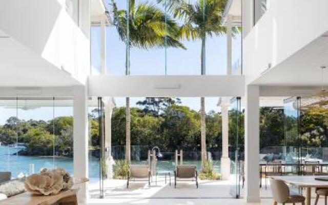12 Noosa Parade