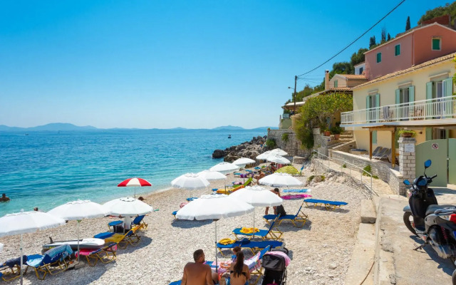 Beach villa Aetos kaminaki Nissaki