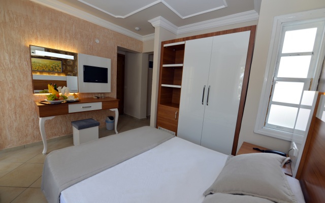 Nicholas Park Hotel