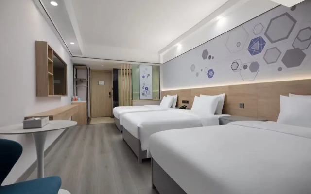 Microtel by Wyndham Kunming Guandu