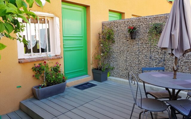 House With 2 Bedrooms In Vonnas, With Wonderful City View, Furnished Terrace And Wifi