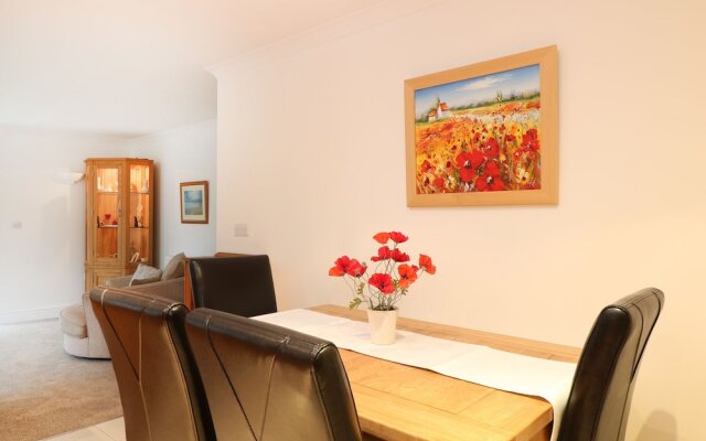 Meadowside, Redruth