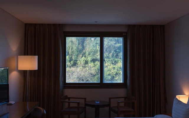 Narsha Hotel