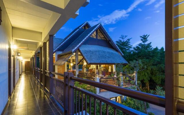 Phaya Inn