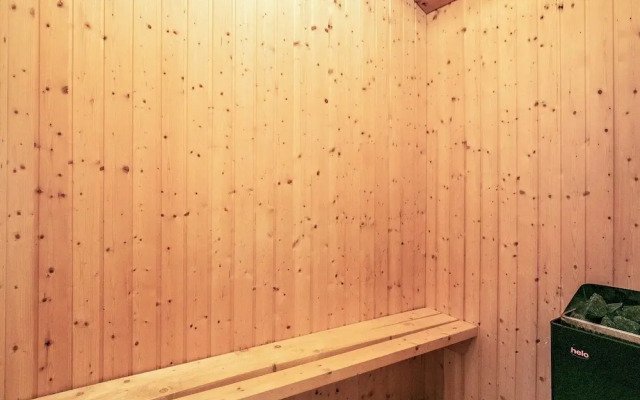8 Person Holiday Home in Brovst