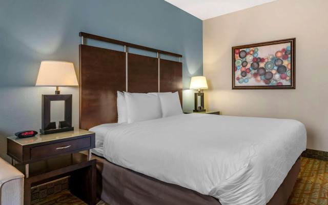 Best Western Plus Bradenton Gateway Hotel