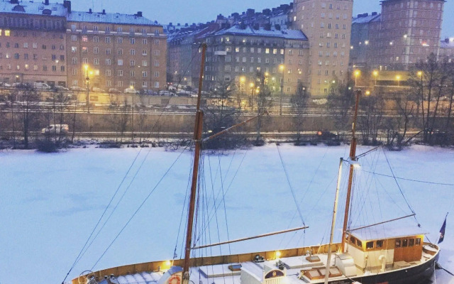 Hotel M/S Monika