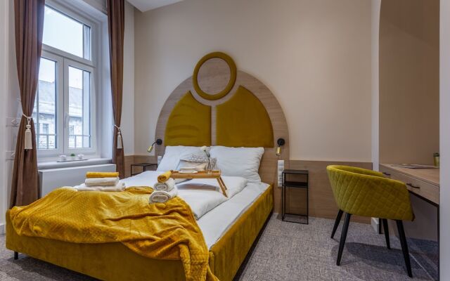 Gellert Budapest Suites