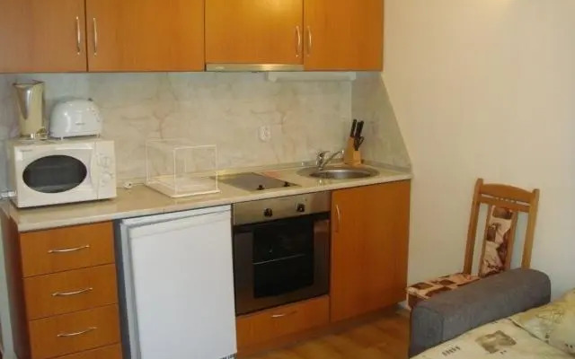 Studio in Cedar Lodge 3