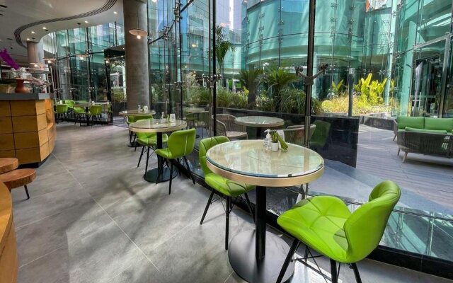Al Khoory Sky Garden Hotel