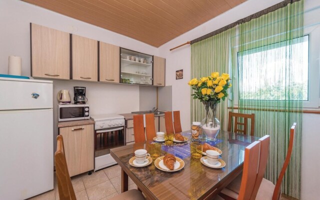 Nice Home in Vir With Wifi and 4 Bedrooms
