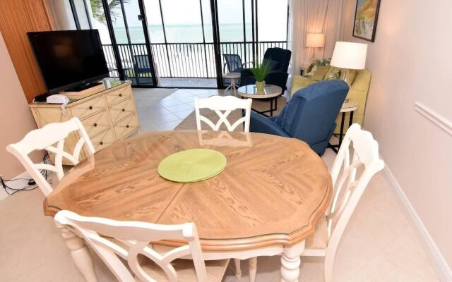 Sundial A403 - One Bedroom, Direct Beachfront! Condo
