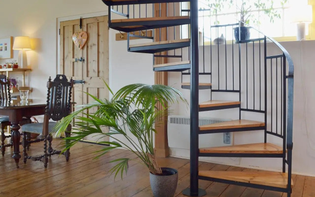 Little Burcott Loft