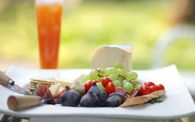 The Lakes Boutique Lodge