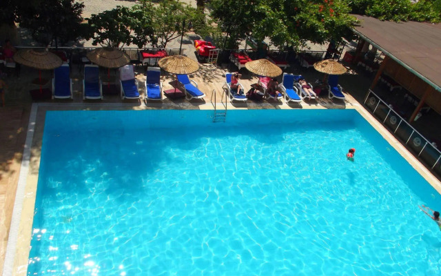 Aycan Otel