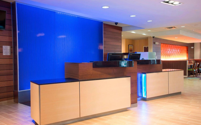 Fairfield Inn & Suites Fredericksburg