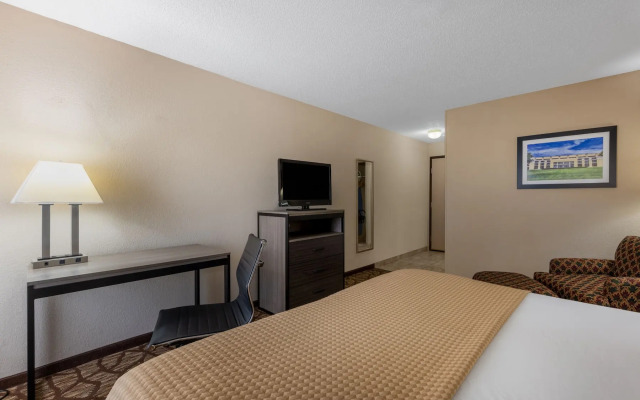 Baymont by Wyndham Lawrence