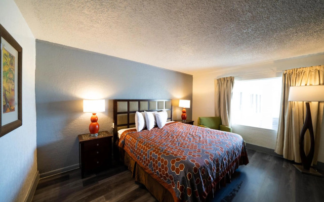 OYO Hotel Ocala FL I-75