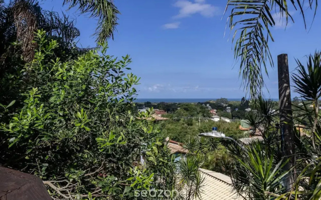 House With Pool and Skate Park Stm0500