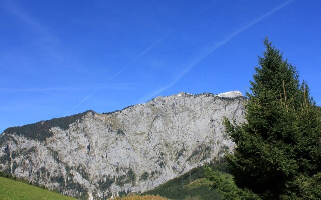 Cozy Apartment near Ski Area in Eisenerz