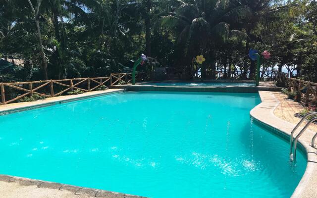 Paseo Verde Beach Resort