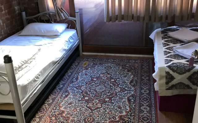 New Backpackers Hostel