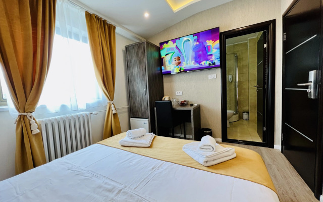 Side One Design Hotel