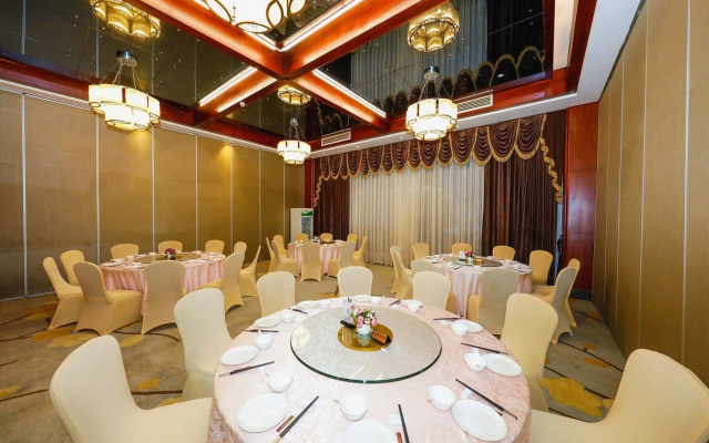 Yingbin Hotel – Hotel Rooms – Jieyang