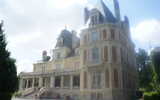 Chateau Le Breil