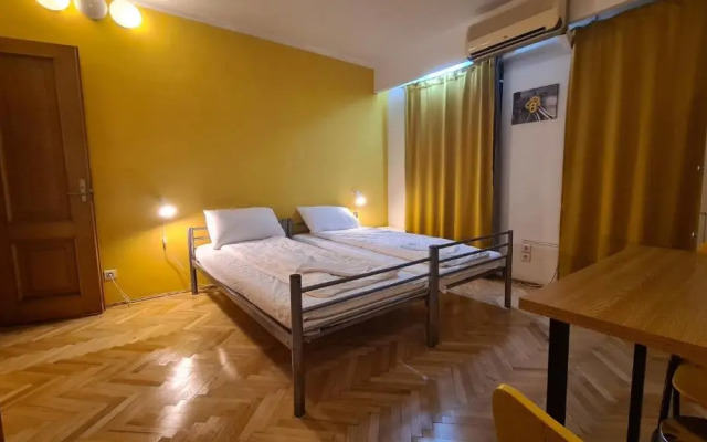 Sleep Inn Hostel