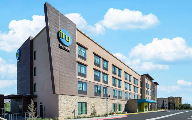 Tru by Hilton Norco Eastvale