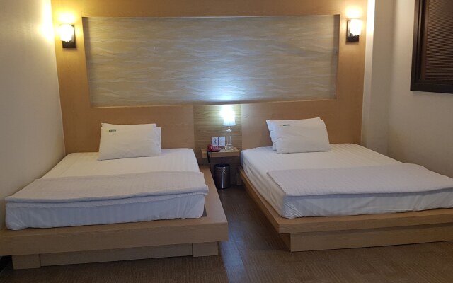 Daegu Hilltop Hotel